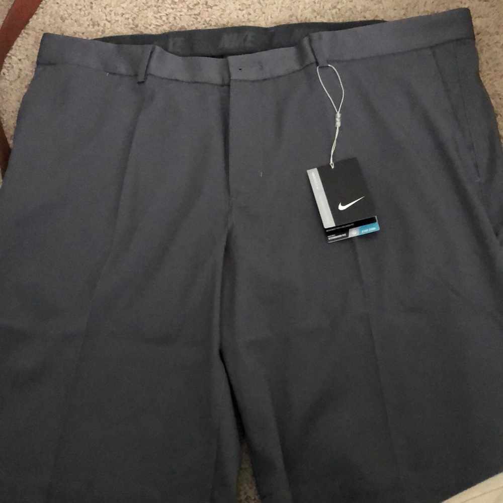 Nike Golf performance golf shorts! New with tags! Color is gray!